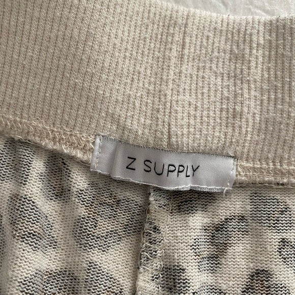 Z SUPPLY Intimates & Sleepwear - Picture 2 of 5